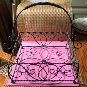 Southern Living at home Jamestown Centerpiece Iron Basket - Bronze